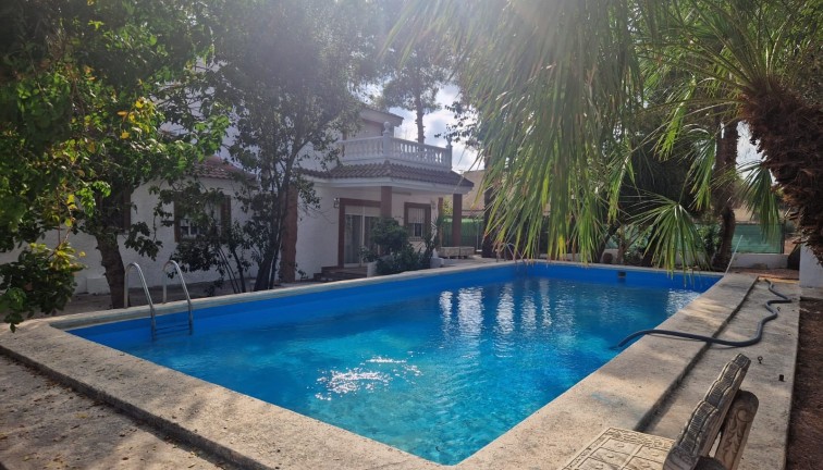 Jälleenmyynti - Erillistalo - Orihuela