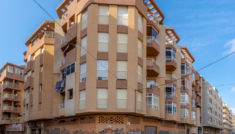 Resale - Commercial - Torrevieja