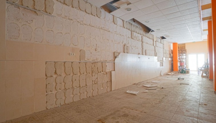 Resale - Commercial - Torrevieja