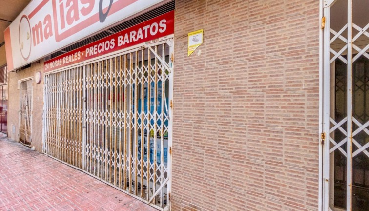 Resale - Commercial - Torrevieja