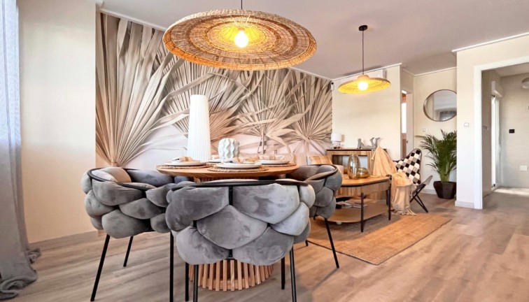 Reventa - Casa adosada - Torrevieja - Los Balcones