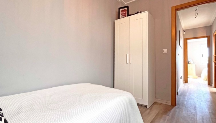 Reventa - Casa adosada - Torrevieja - Los Balcones