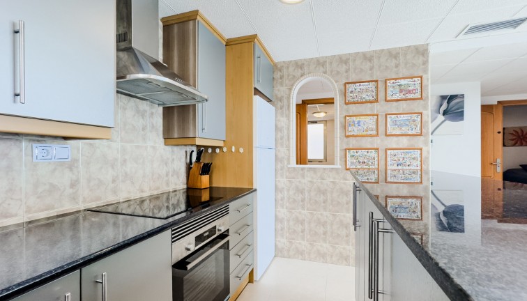 Reventa - Apartamento - Apartamento en el último piso - Torrevieja - Playa de los Locos