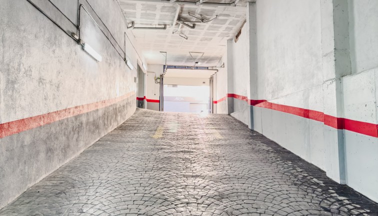 Reventa - Apartamento - Apartamento en el último piso - Torrevieja - Playa de los Locos