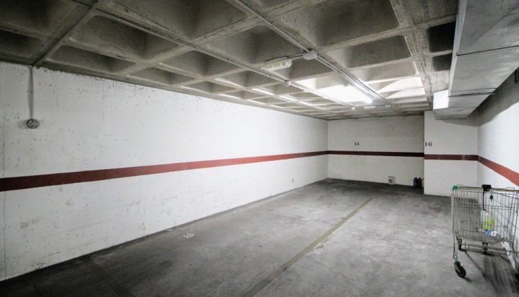 Återförsäljning - Garage - Torrevieja