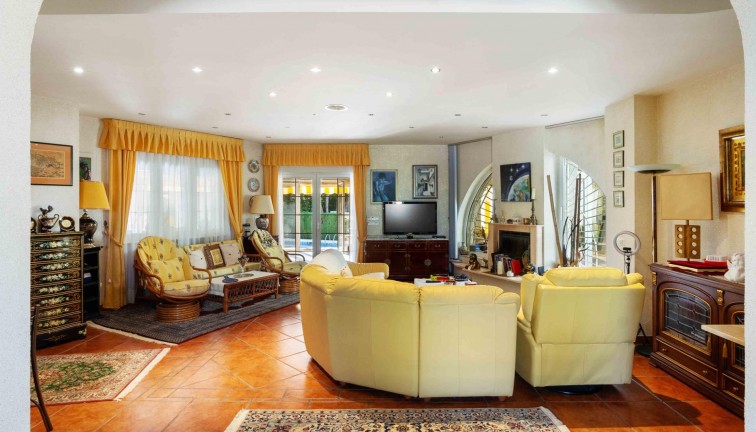 Jälleenmyynti - Erillistalo - Cabo Roig