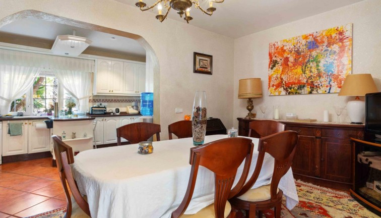 Jälleenmyynti - Erillistalo - Cabo Roig