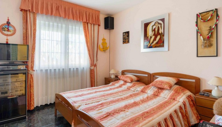 Jälleenmyynti - Erillistalo - Cabo Roig