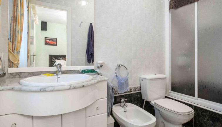 Jälleenmyynti - Erillistalo - Cabo Roig