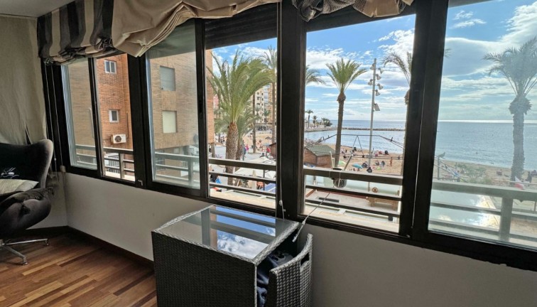 Resale - Apartment - Torrevieja - Playa del Cura