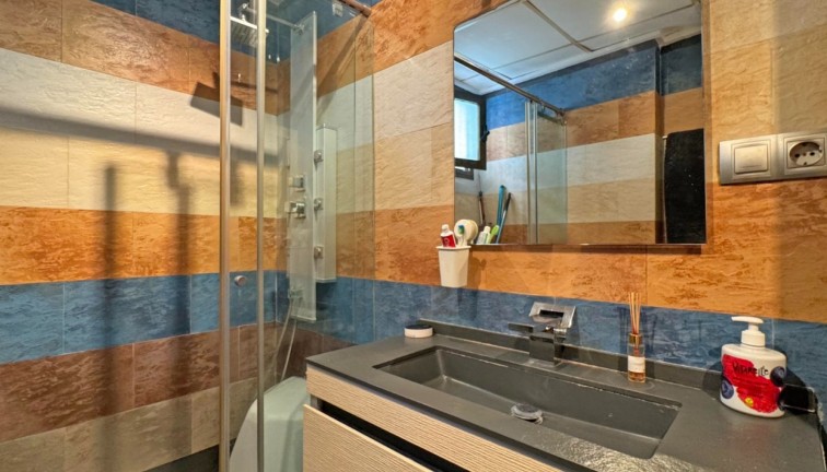 Resale - Apartment - Torrevieja - Playa del Cura