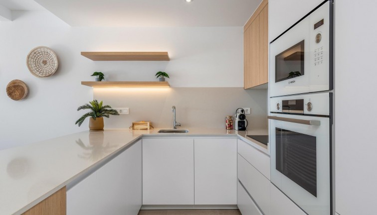 Uudistuotanto - Bungalow - Dolores