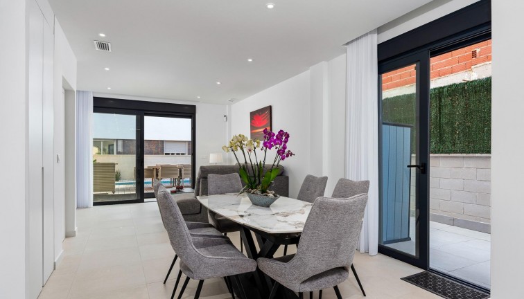 Obra nueva - Chalet - Guardamar del Segura - Els Secans