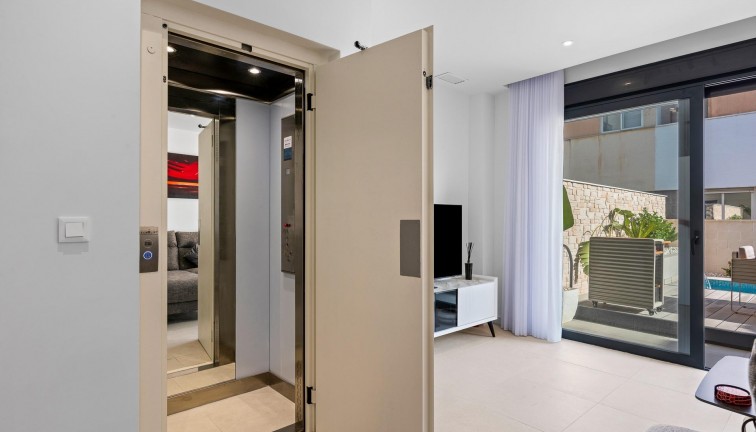 Obra nueva - Chalet - Guardamar del Segura - Els Secans