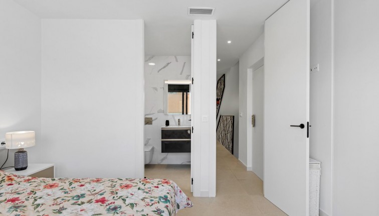 Obra nueva - Chalet - Guardamar del Segura - Els Secans