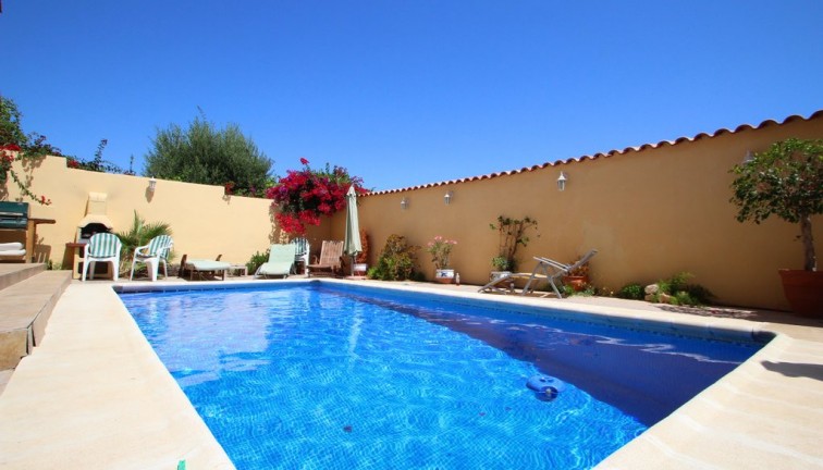 Resale - Chalet - Villamartín