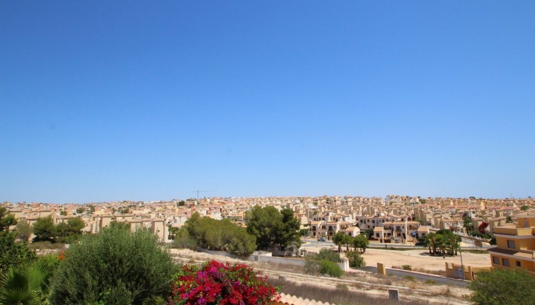 Resale - Chalet - Villamartín