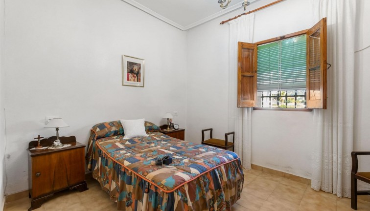 Reventa - Chalet - Orihuela