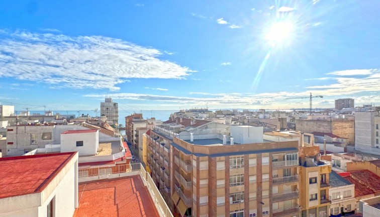 Jälleenmyynti - Asunto - Torrevieja - Playa del Cura