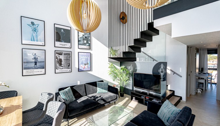 Reventa - Apartamento - Apartamento en el último piso - Los Dolses