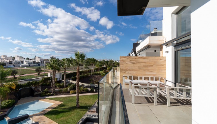 Reventa - Apartamento - Apartamento en el último piso - Los Dolses