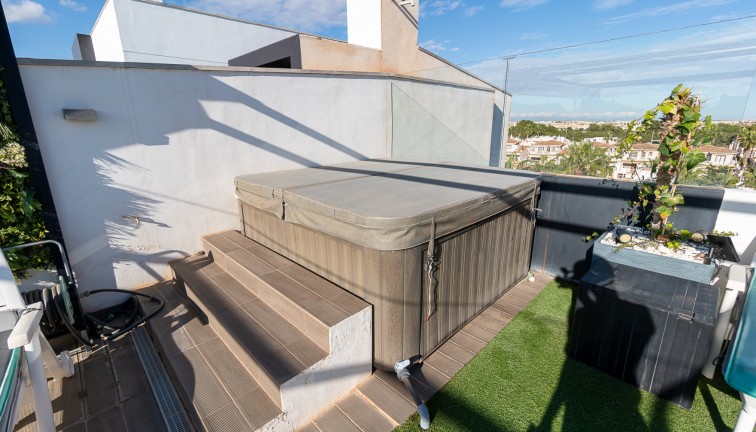 Reventa - Apartamento - Apartamento en el último piso - Los Dolses