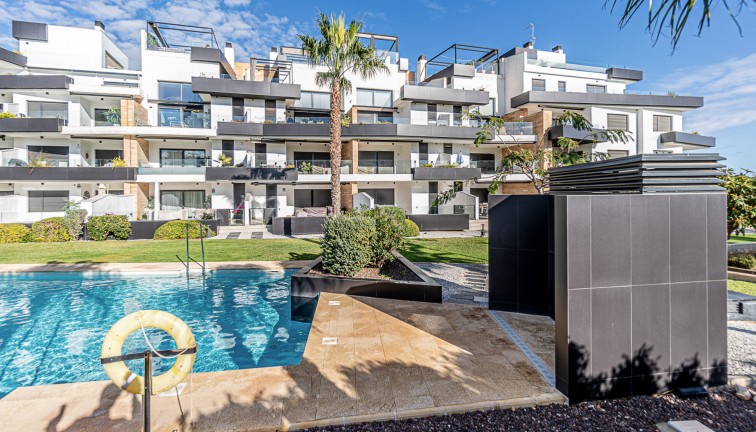 Reventa - Apartamento - Apartamento en el último piso - Los Dolses