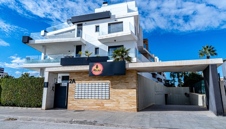 Reventa - Apartamento - Apartamento en el último piso - Los Dolses