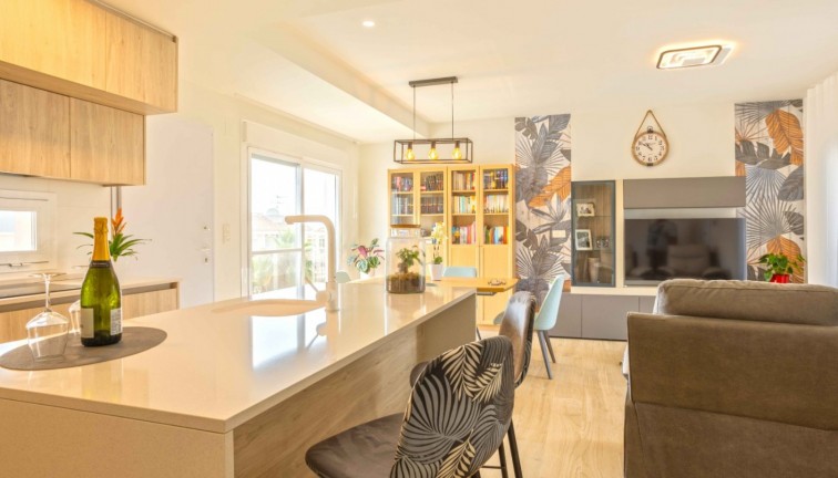 Återförsäljning - Lägenhet - Orihuela Costa - Villamartín