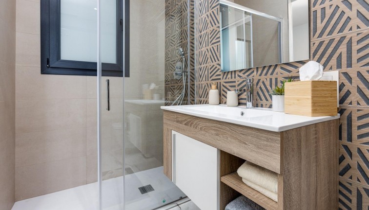 Uudistuotanto - Erillistalo - Ciudad quesada - Ciudad Quesada