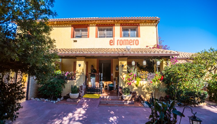 Resale - Commercial - Hondón de las Nieves