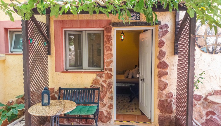 Resale - Commercial - Hondón de las Nieves