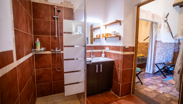 Resale - Commercial - Hondón de las Nieves