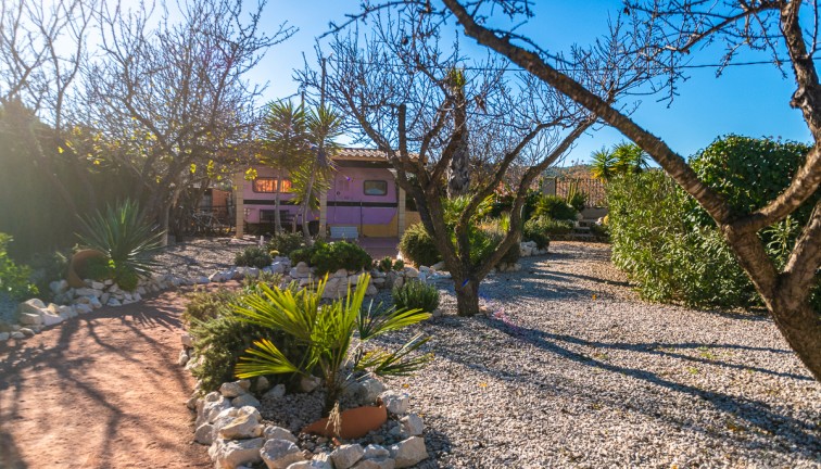 Resale - Commercial - Hondón de las Nieves