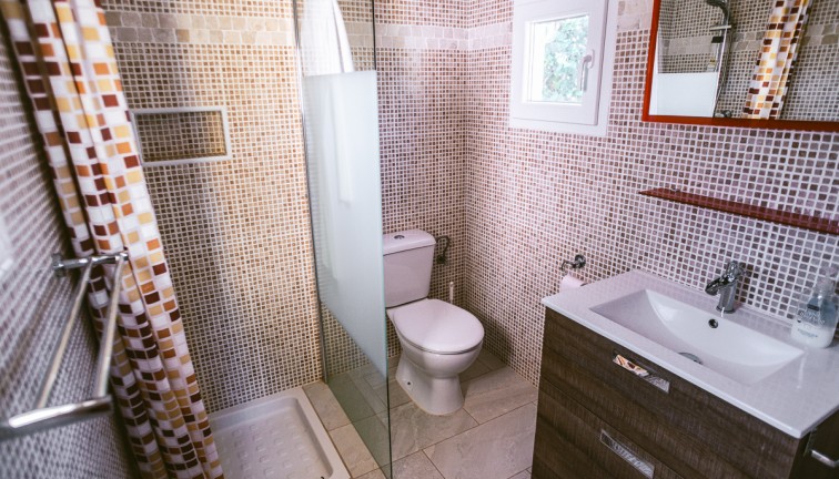 Resale - Commercial - Hondón de las Nieves