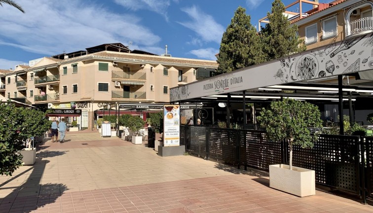 Uudistuotanto - Erillistalo - Los Alcazares