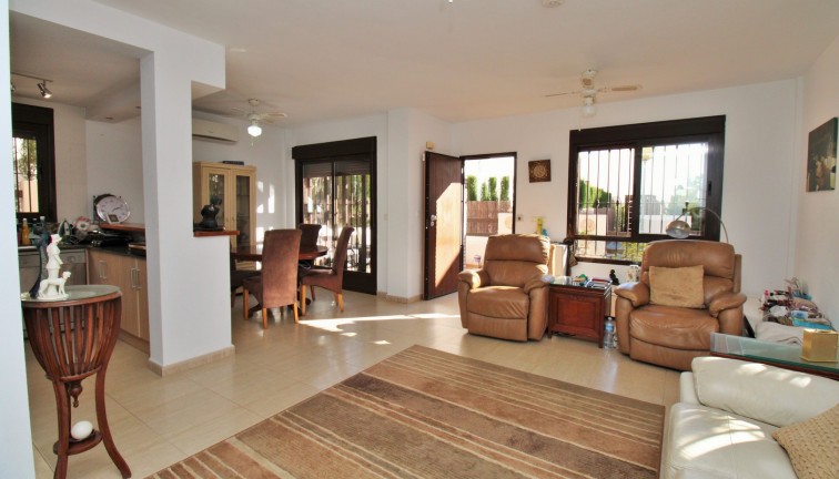 Resale - Chalet - Villamartín