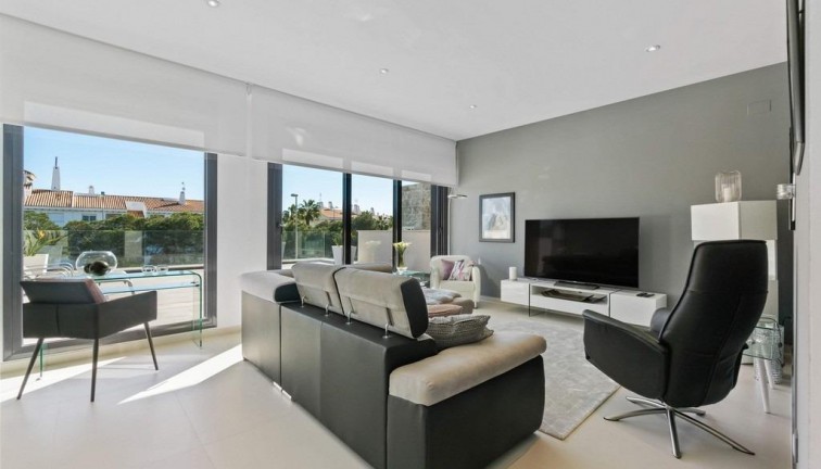 Reventa - Chalet - Orihuela Costa - Campoamor