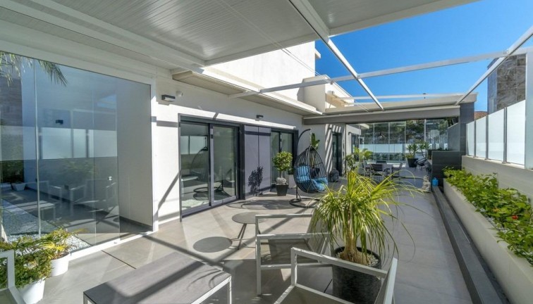 Reventa - Chalet - Orihuela Costa - Campoamor