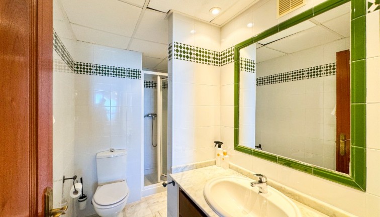 Resale - Apartment - Torrevieja