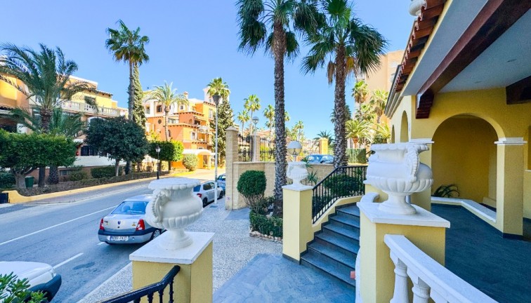 Resale - Apartment - Torrevieja