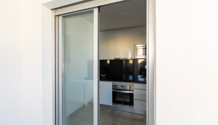 Resale - Apartment - Villamartín