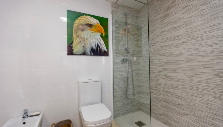 Resale - Apartment - Villamartín