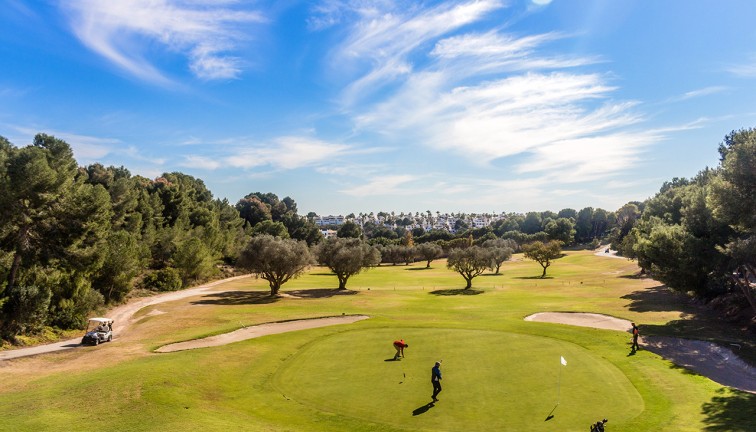 Resale - Apartment - Villamartín