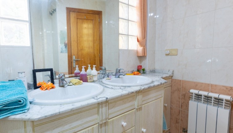 Återförsäljning - Fristående hus - Los Altos