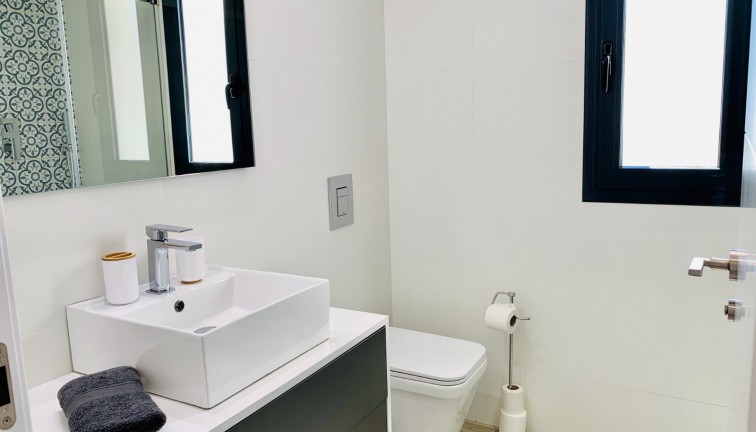 Resale - Apartment - San Miguel de Salinas