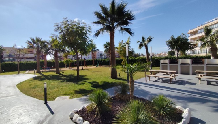 Resale - Apartment - Orihuela Costa