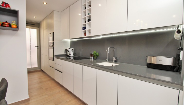 Resale - Chalet - Villamartín