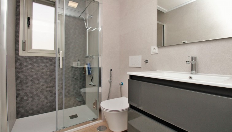 Resale - Chalet - Villamartín