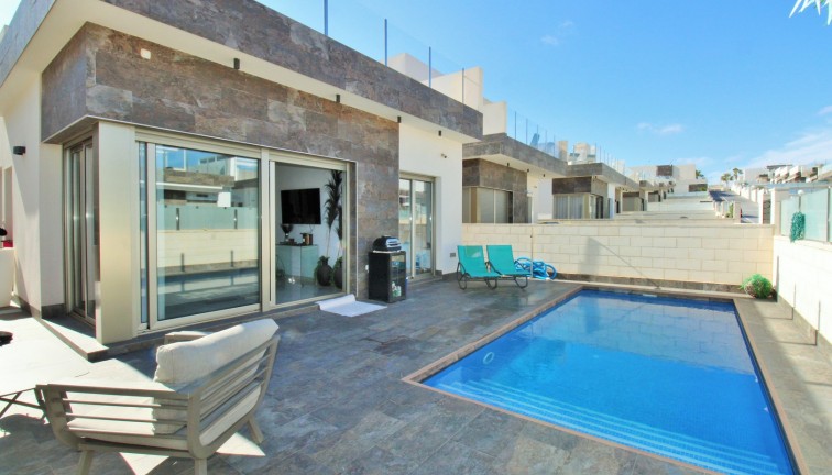 Resale - Chalet - Villamartín